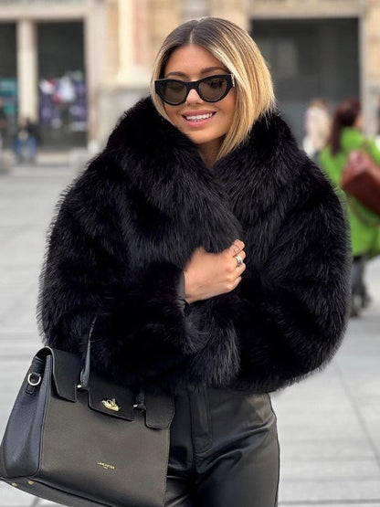 Women’s Plush Winter Coat With Classic Lapel Collar