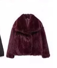 Women’s Plush Winter Coat With Classic Lapel Collar